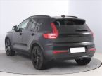 Volvo XC40 - fotka číslo 3