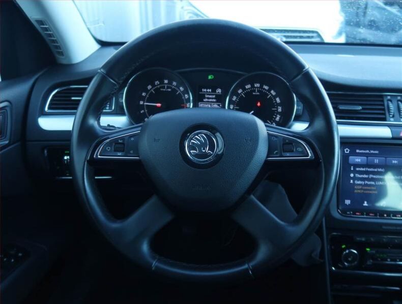 Škoda Superb - hlavní fotka