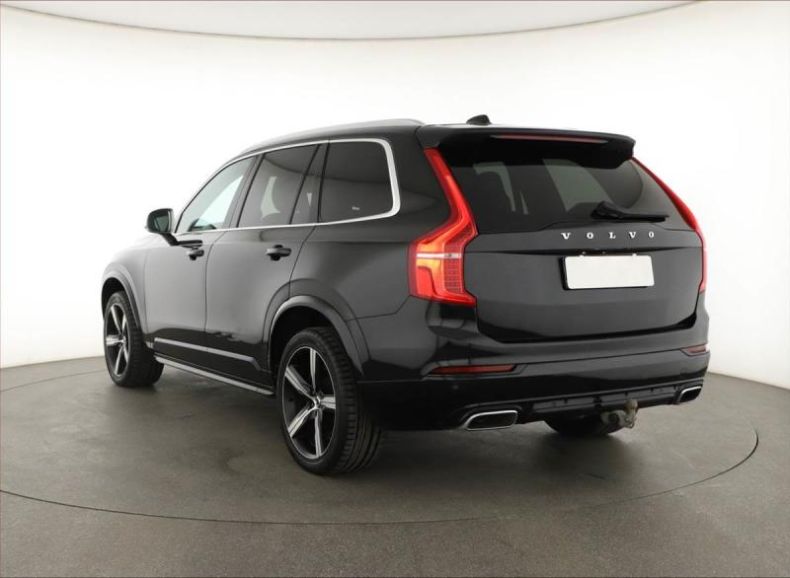 Volvo XC90 - hlavní fotka