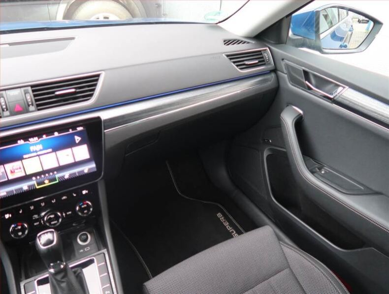 Škoda Superb - hlavní fotka