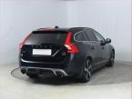 Volvo V60 - fotka číslo 4