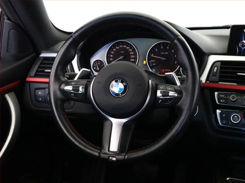 BMW Řada 4 - hlavní fotka