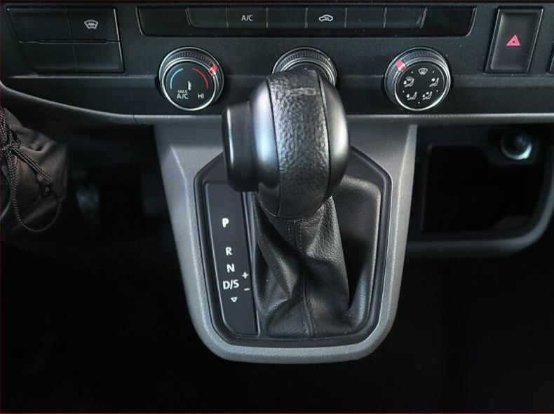Volkswagen Transporter - hlavní fotka