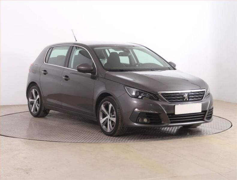 Peugeot 308 - hlavní foto