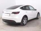 Tesla Model Y - fotka číslo 4
