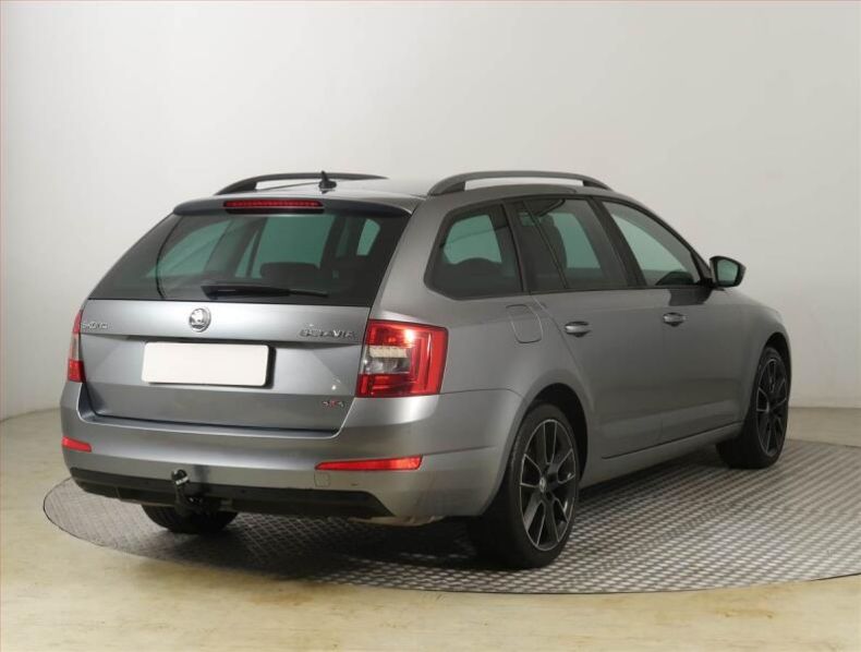 Škoda Octavia - hlavní foto