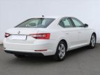 Škoda Superb - fotka číslo 4