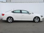 Škoda Superb - fotka číslo 5