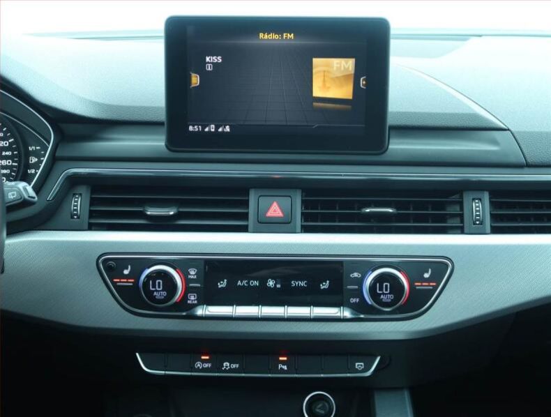 Audi A4 - hlavní fotka