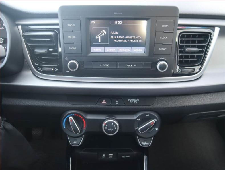 Kia Rio - hlavní fotka