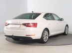 Škoda Superb - fotka číslo 4
