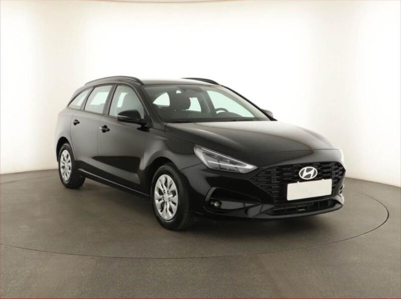 Hyundai i30 - hlavní fotka