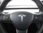 Tesla Model Y - fotka číslo 7