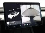 Tesla Model Y - fotka číslo 10