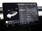 Tesla Model Y - fotka číslo 11