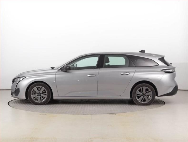 Peugeot 308 - hlavní fotka