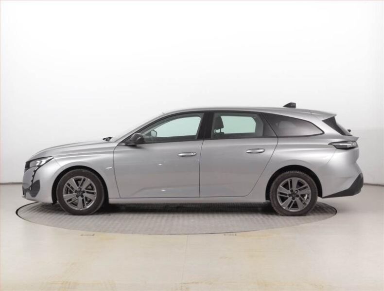 Peugeot 308 - hlavní fotka