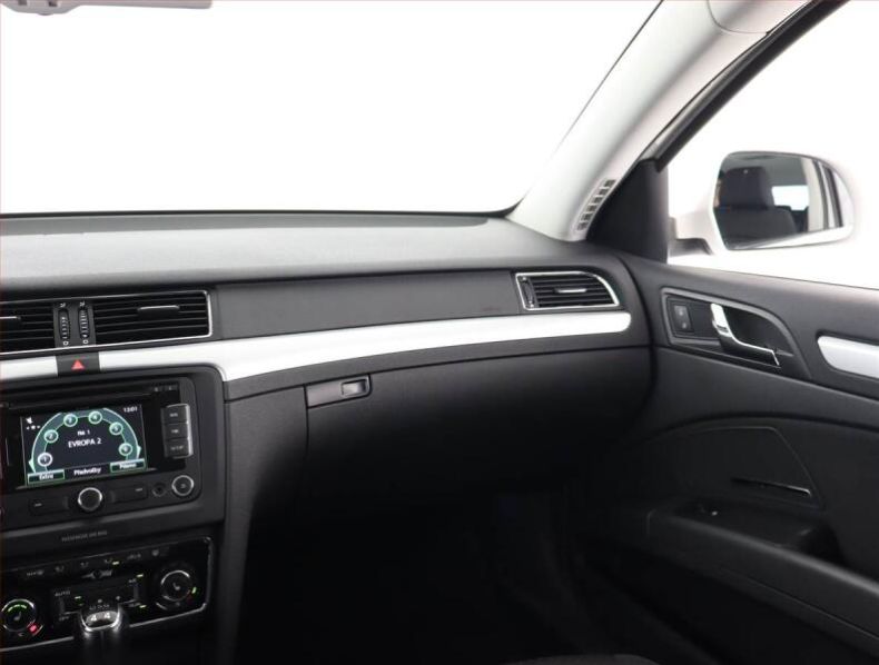 Škoda Superb - hlavní fotka