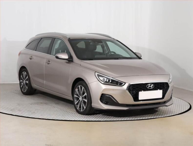Hyundai i30 - hlavní fotka inzerátu