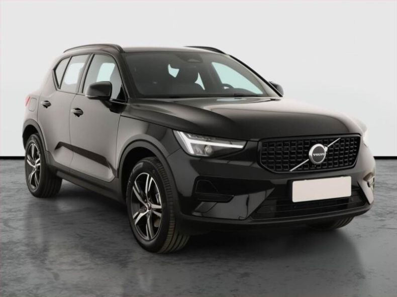 Volvo XC40 - hlavní foto