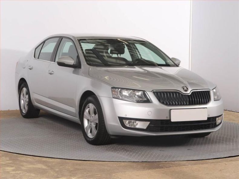 Škoda Octavia - hlavní foto