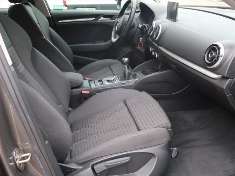 Audi A3 - hlavní fotka