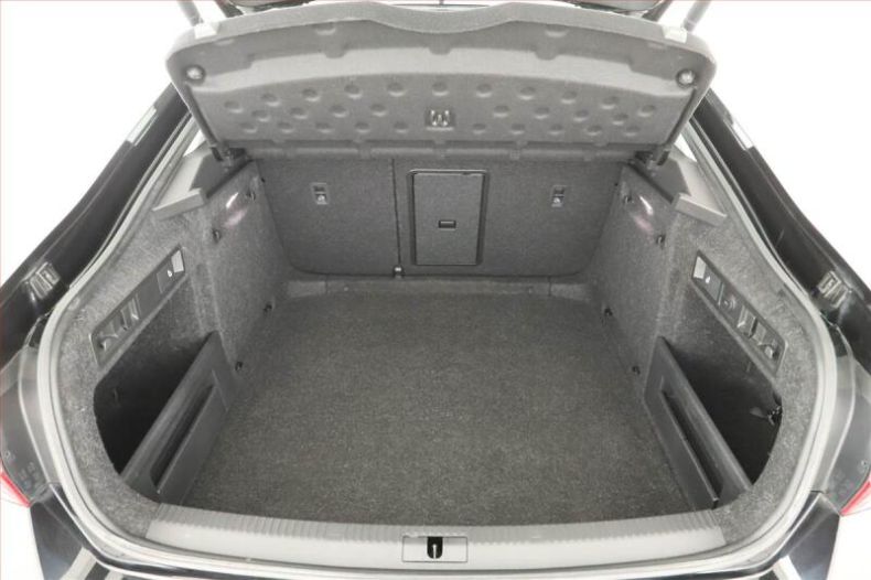 Škoda Superb - hlavní fotka