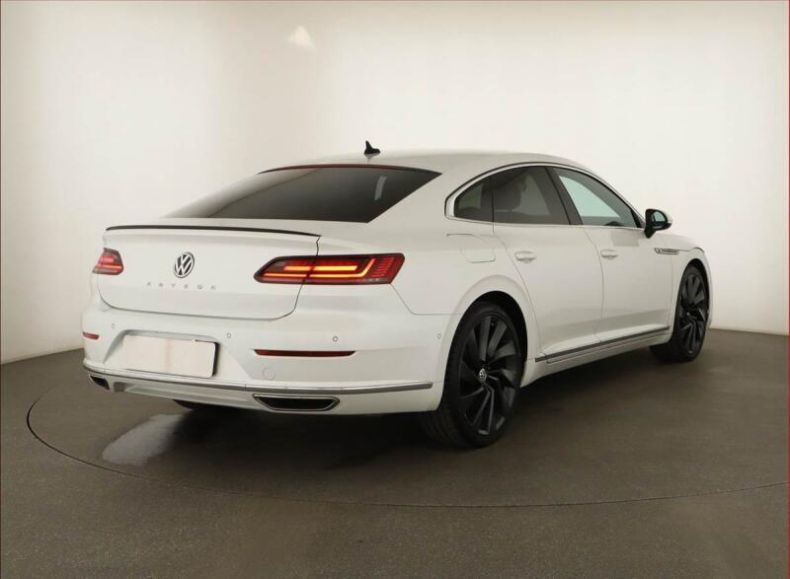 Volkswagen Arteon - hlavní fotka