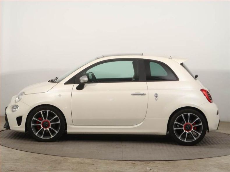 Abarth 595 - hlavní fotka