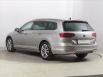 Volkswagen Passat - fotka číslo 3