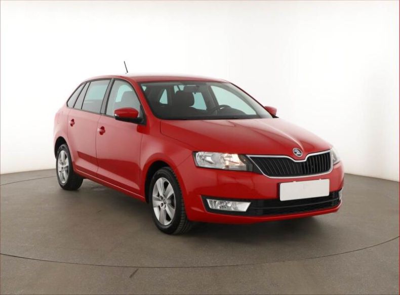 Škoda Rapid - hlavní foto