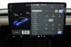 Tesla Model 3 - fotka číslo 15