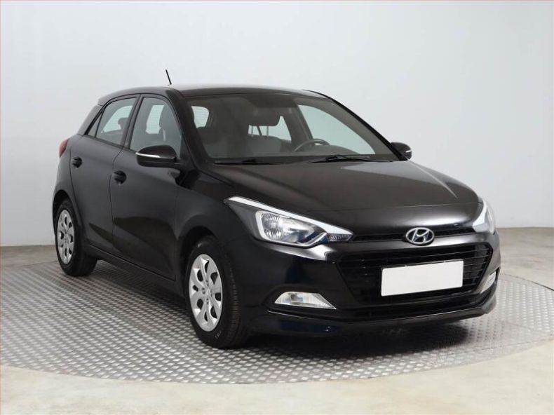 Hyundai i20 - hlavní foto