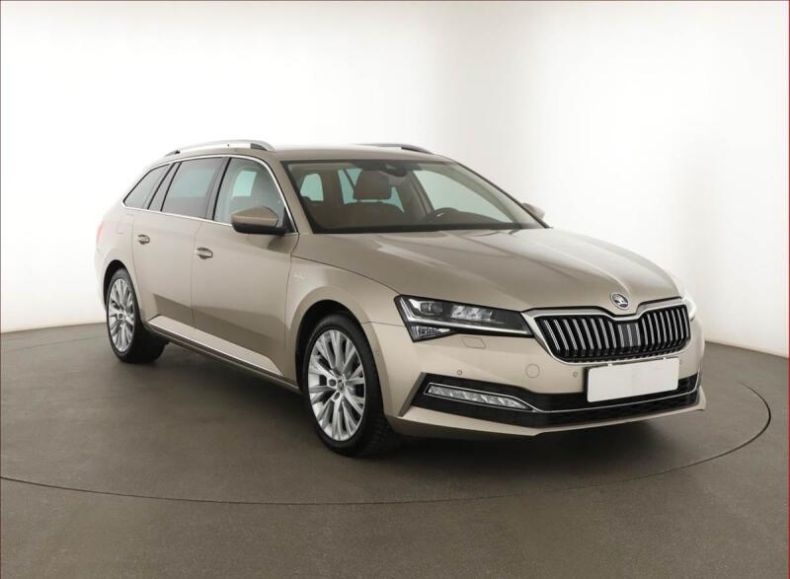Škoda Superb - hlavní fotka inzerátu
