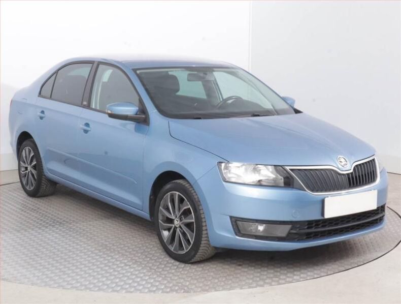 Škoda Rapid - hlavní foto