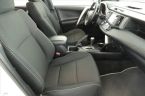 Toyota RAV 4 - fotka číslo 6