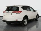 Toyota RAV 4 - fotka číslo 4