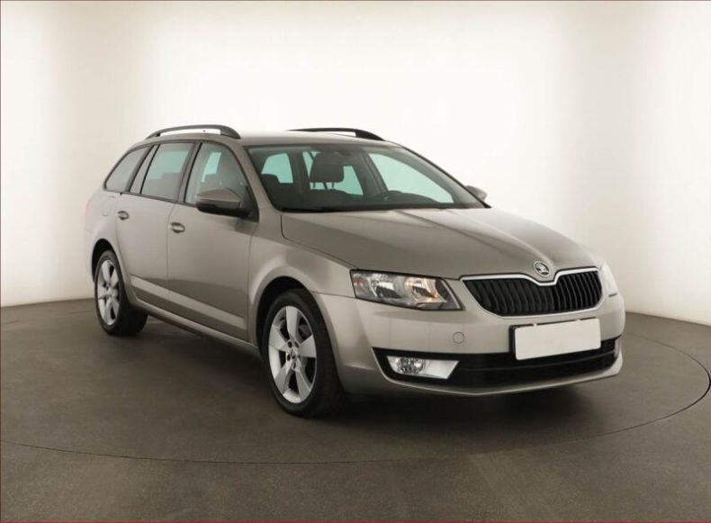 Škoda Octavia - hlavní foto