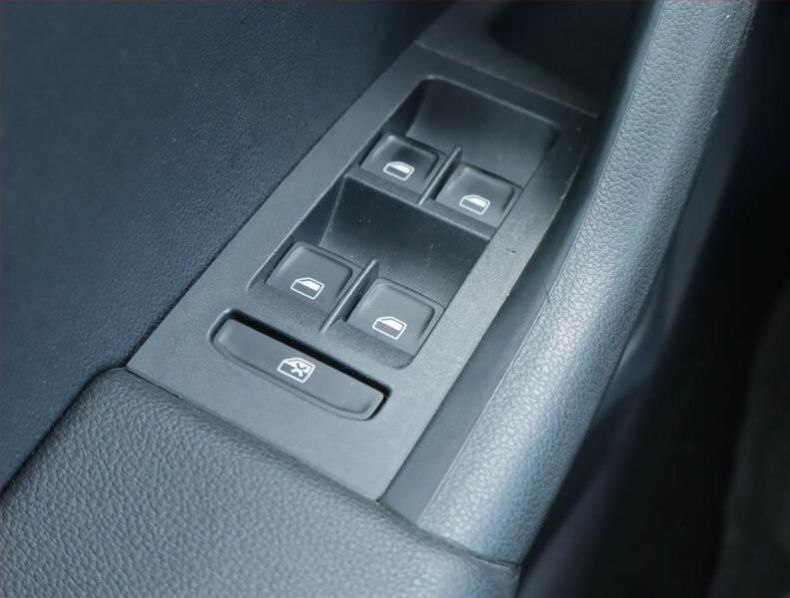 Škoda Octavia - hlavní fotka