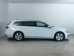 Volkswagen Passat - fotka číslo 5