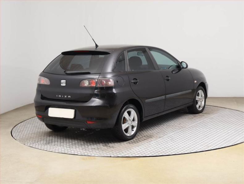 Seat Ibiza - hlavní fotka