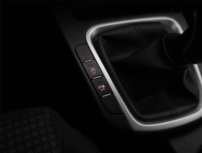 Kia Cee'd - hlavní fotka