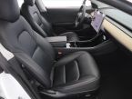 Tesla Model 3 - fotka číslo 8