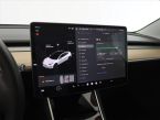 Tesla Model 3 - fotka číslo 20