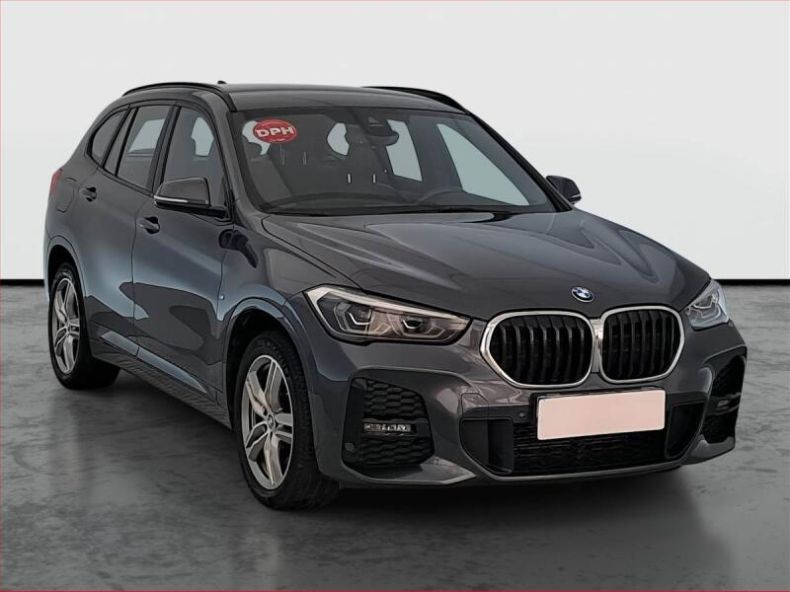 BMW X1 - hlavní foto