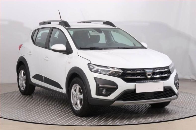 Dacia Sandero - hlavní fotka