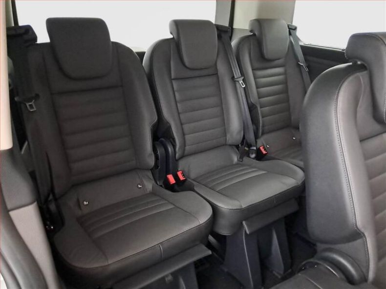 Ford Tourneo - hlavní fotka