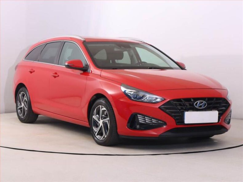 Hyundai i30 - hlavní foto