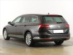 Volkswagen Passat - fotka číslo 3