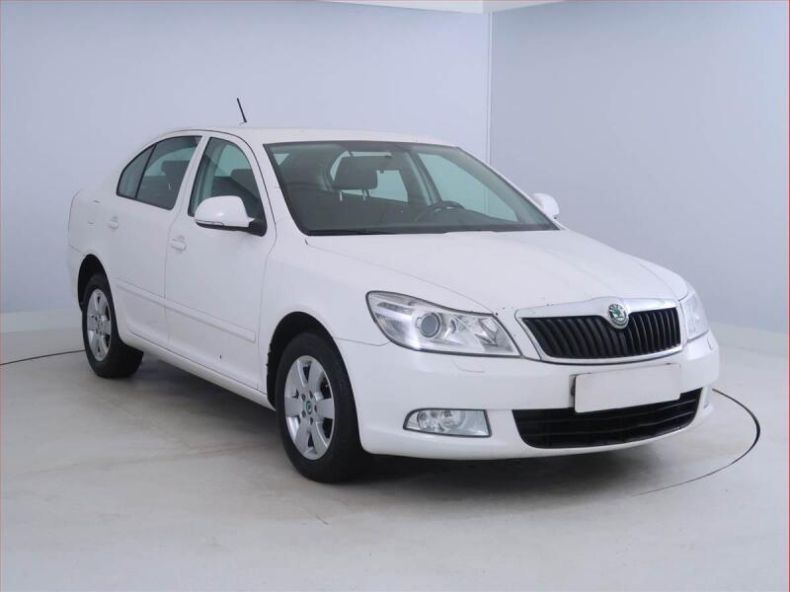 Škoda Octavia - hlavní fotka